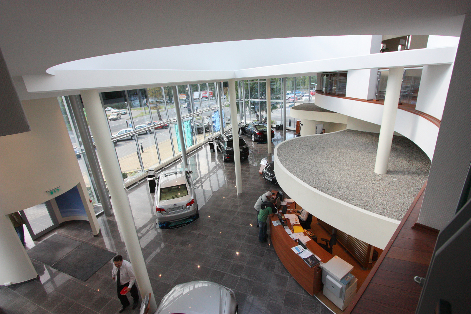 Lexus szalon belsőépítészet / Lexus salon interior design